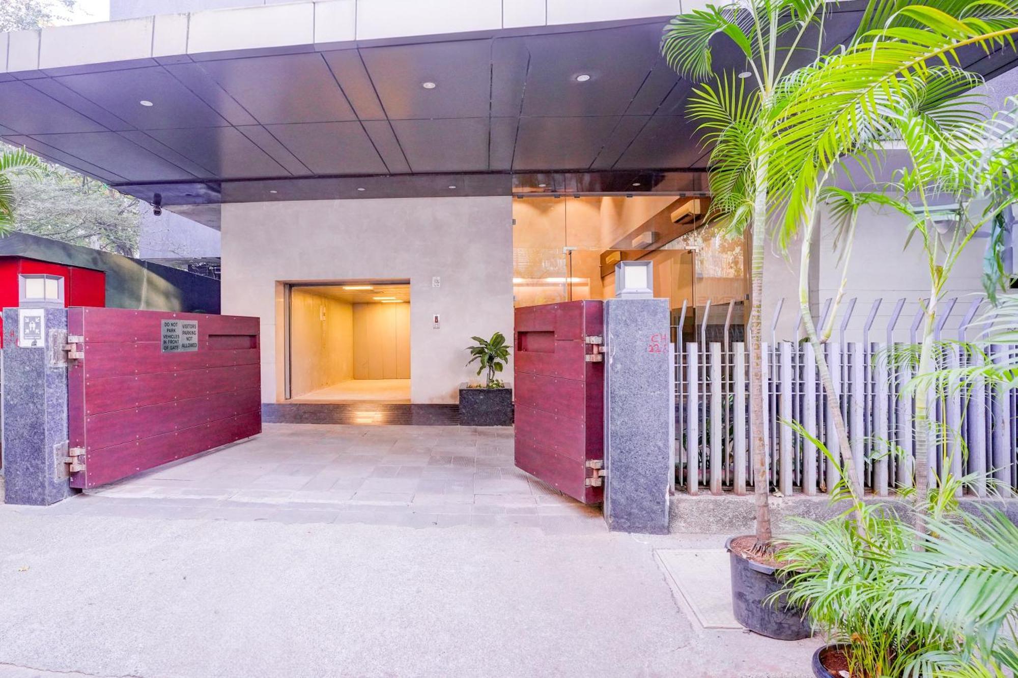Hotel Le Western Andheri East Mumbai Exterior foto