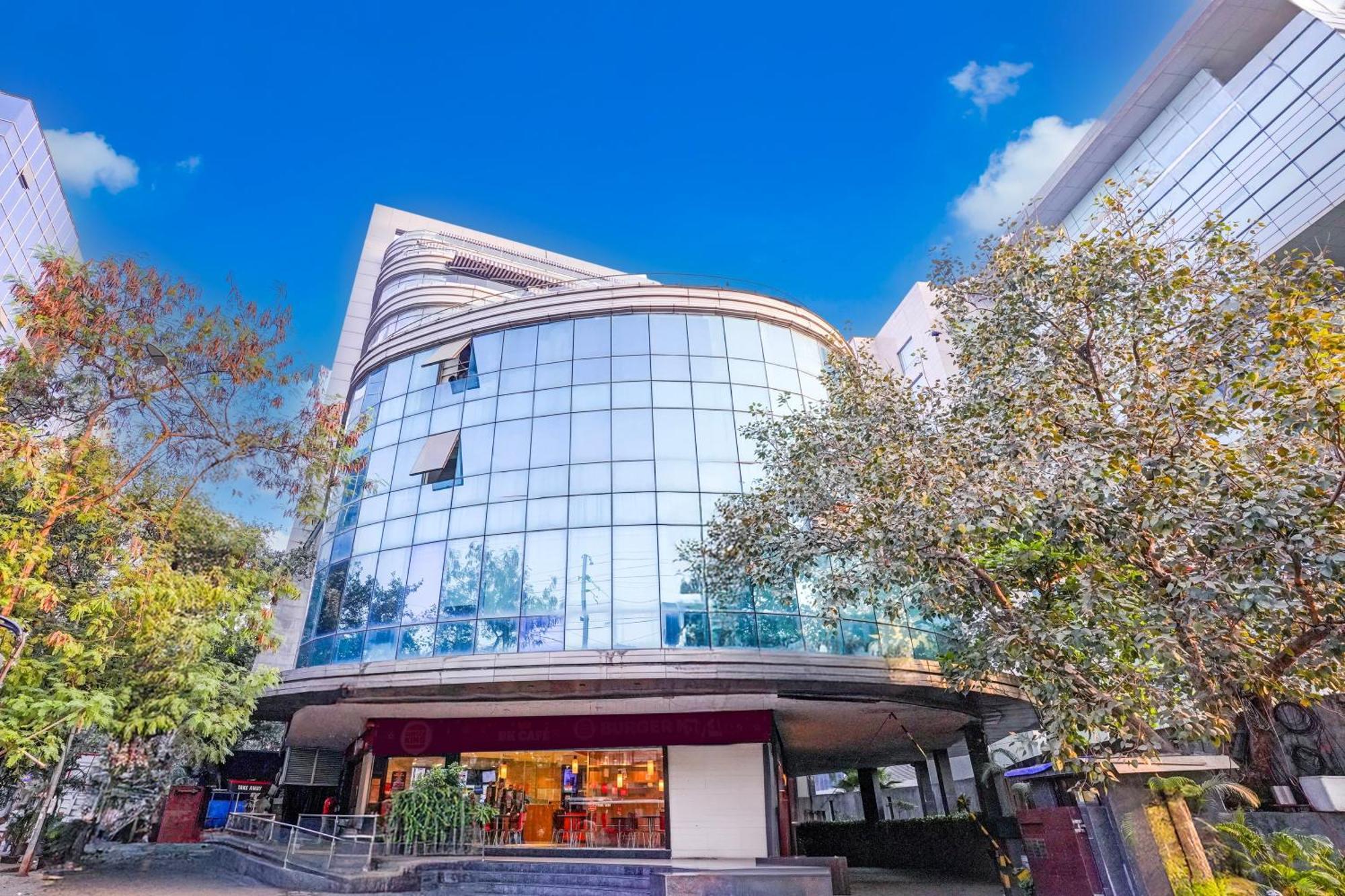 Hotel Le Western Andheri East Mumbai Exterior foto