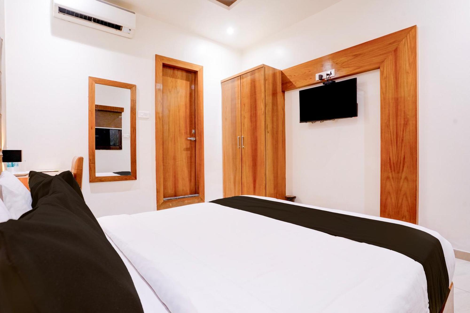 Hotel Le Western Andheri East Mumbai Exterior foto